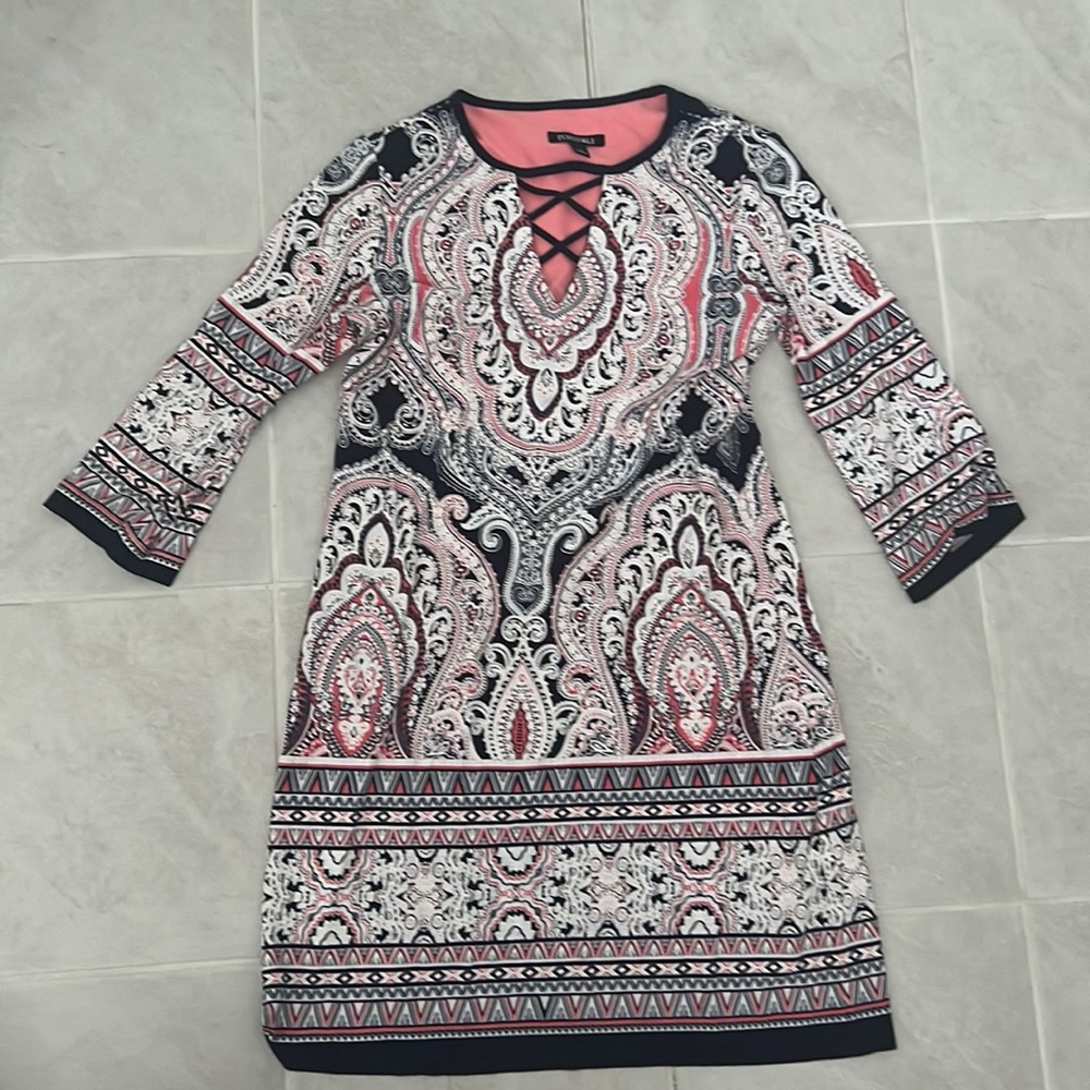 Roz & Ali size 2 dress